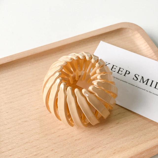 Expanding Multi-Wear Hair Clip