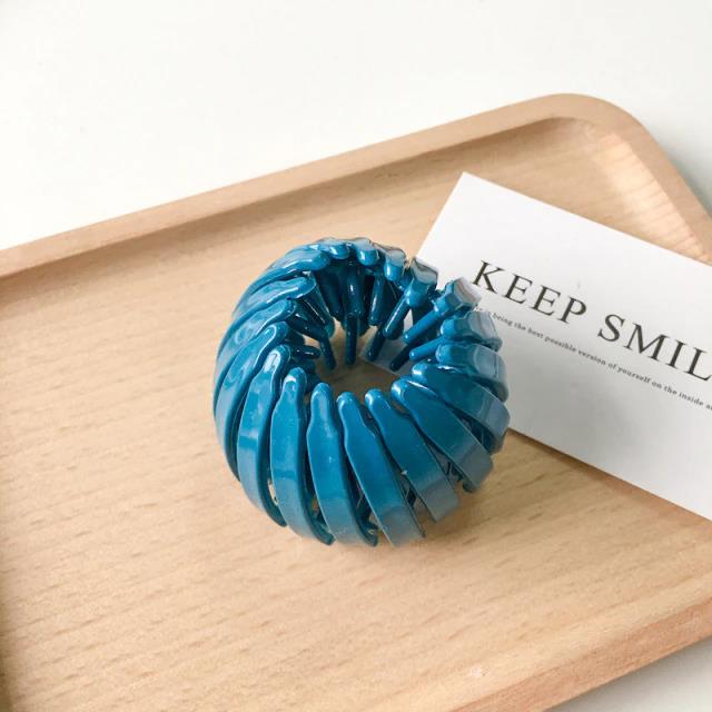 Expanding Multi-Wear Hair Clip