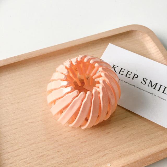 Expanding Multi-Wear Hair Clip